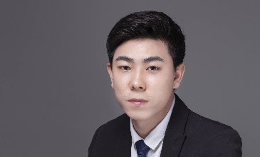 <strong>杨浩正 - 执业律师</strong>